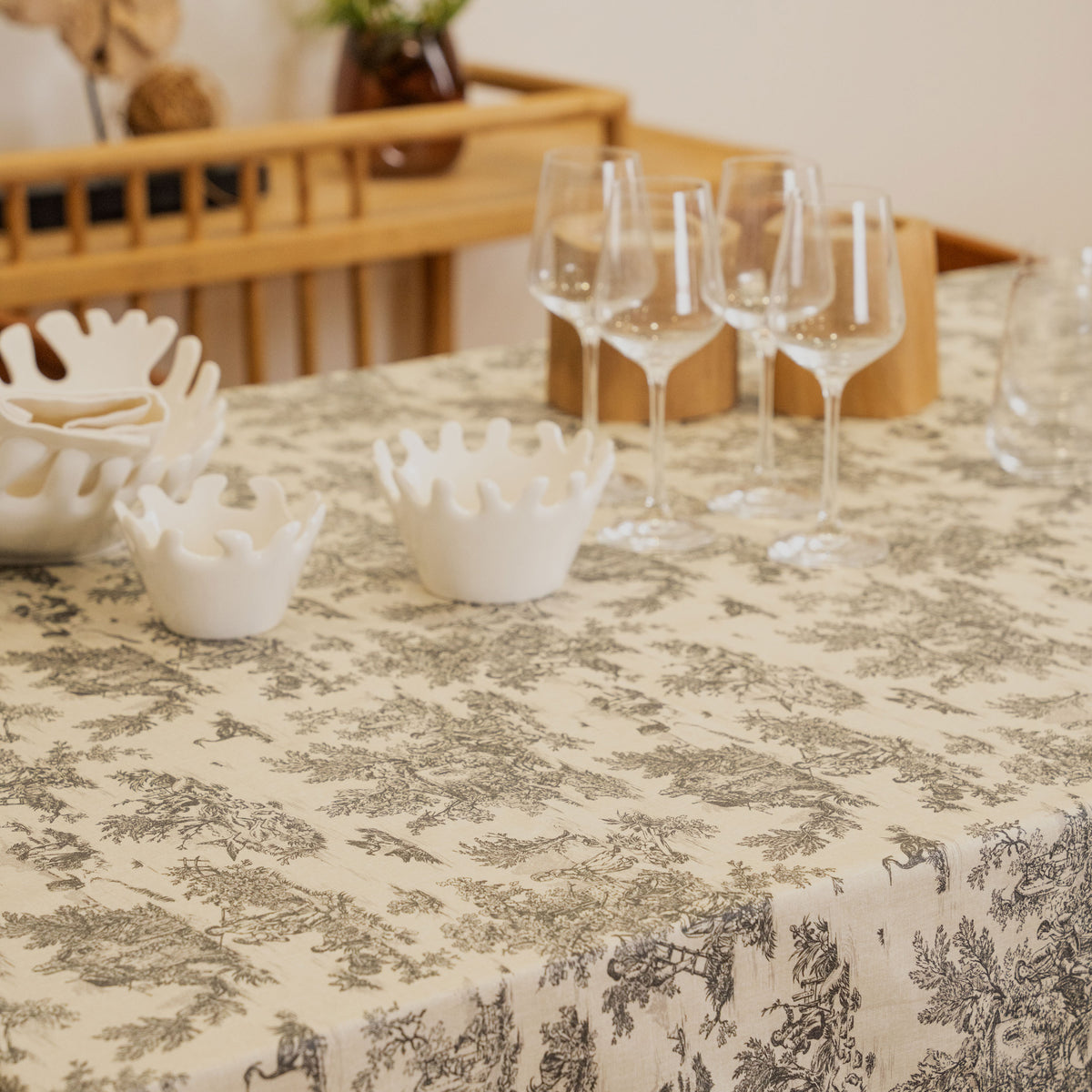 Nappe enduite toile de jouy caviar 250 X 150cm