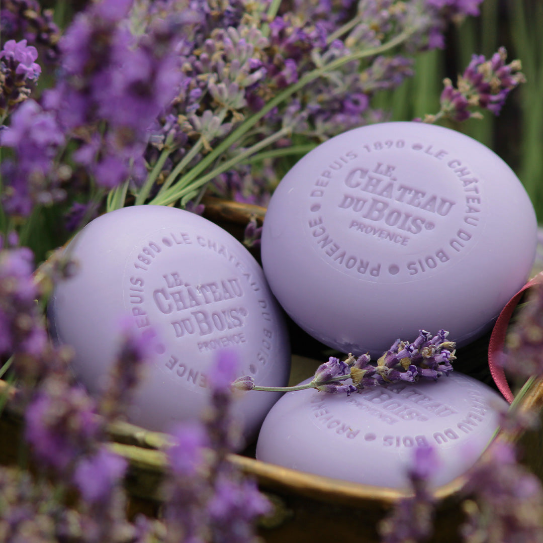 Savon Rond pur végétal Violet huile essentielle de lavande AOP et colorant  naturel 100g - The Best of Provence
